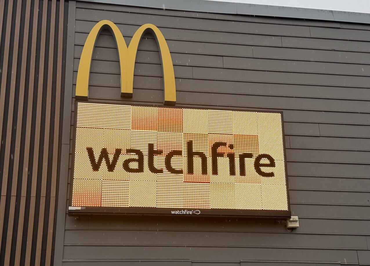 IMG_1620 McDonalds Sign & Message center